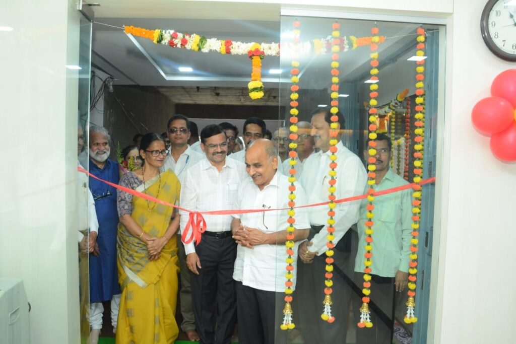 स्वमालकीच्या जागेत चिपळूण शाखेचे उद्घाटन